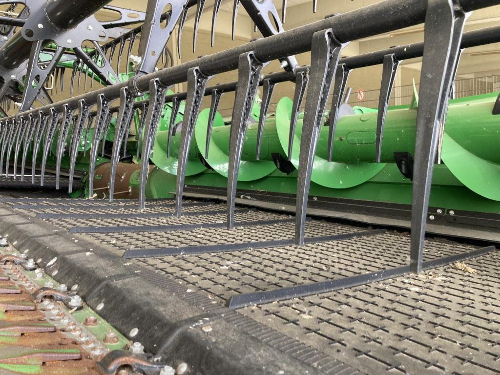 John Deere HD35X MY24 - Kombinovani kombajn: slika 2 John Deere HD35X MY24 - Kombinovani kombajn: slika 2