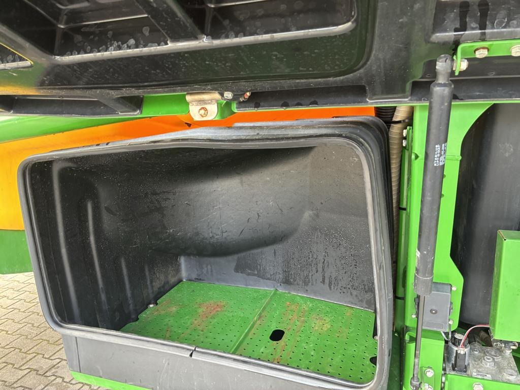 John Deere R944I POWRSPRAY - Prskalica: slika 3 John Deere R944I POWRSPRAY - Prskalica: slika 3