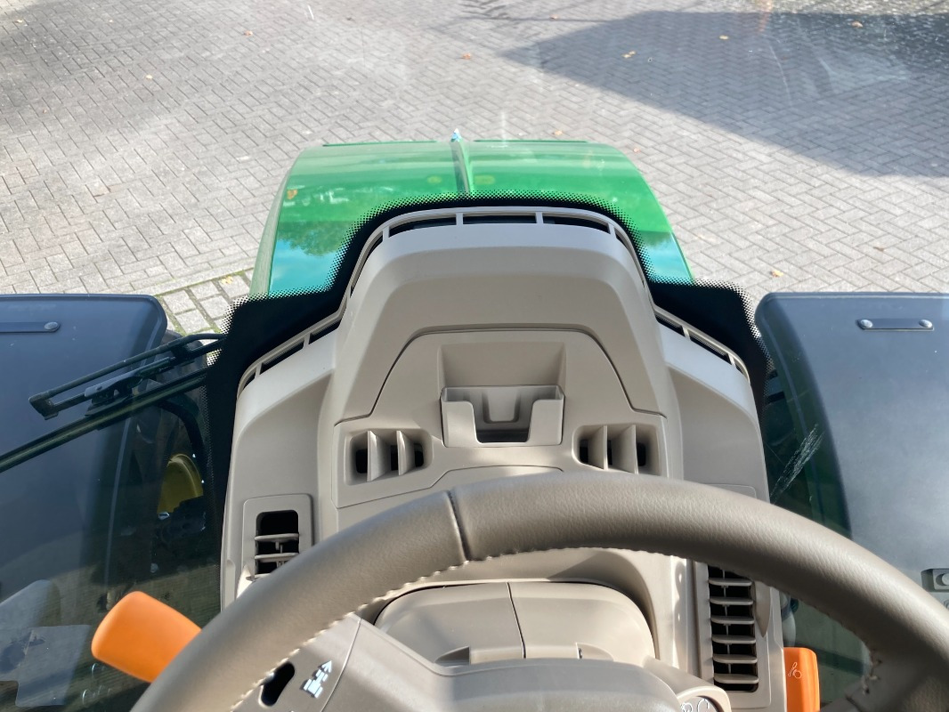 John Deere TRAKTOR 6120M MIT KABINE - Traktor: slika 3 John Deere TRAKTOR 6120M MIT KABINE - Traktor: slika 3