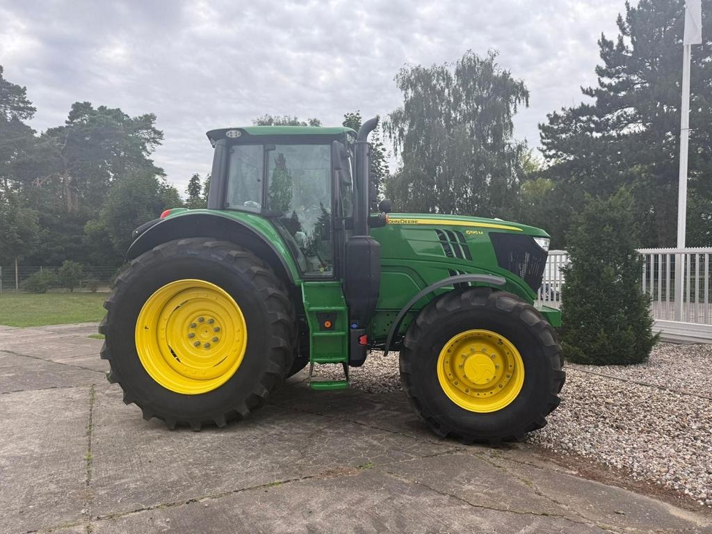 John Deere TRAKTOR 6195M MIT KABINE - Traktor: slika 1 John Deere TRAKTOR 6195M MIT KABINE - Traktor: slika 1