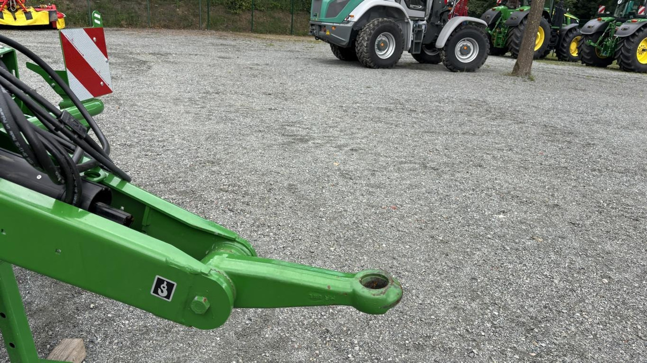 John Deere V461M - PAKET FÜR RUNDBALLENPR - Omotač za bale: slika 2 John Deere V461M - PAKET FÜR RUNDBALLENPR - Omotač za bale: slika 2