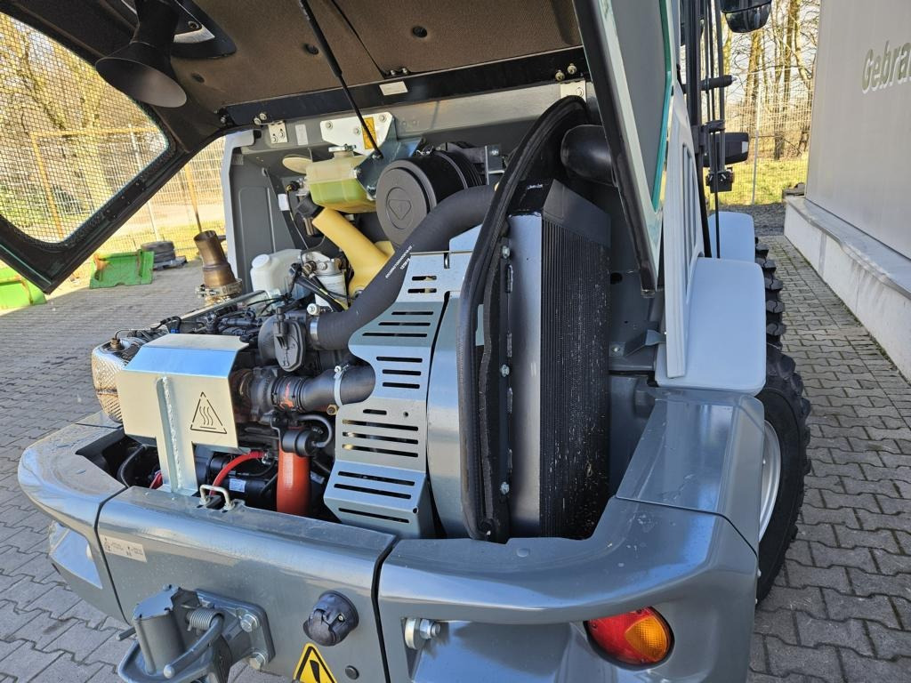 Kramer KL 30.8 T - Utovarivač točkaš: slika 4 Kramer KL 30.8 T - Utovarivač točkaš: slika 4