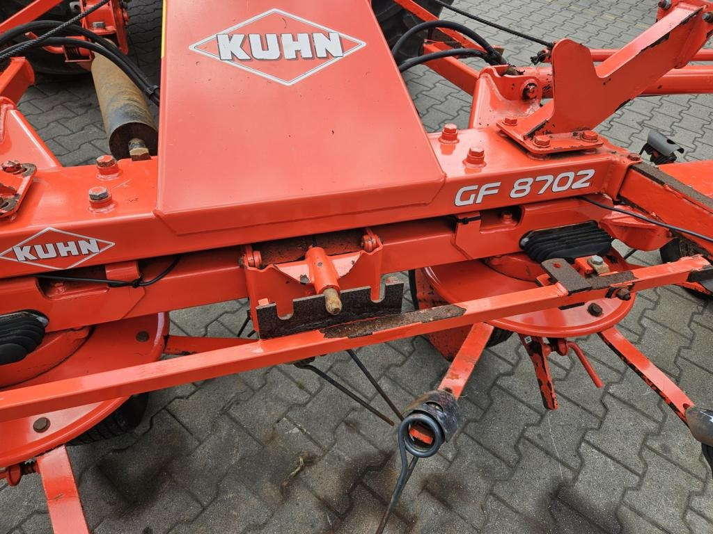 Kuhn GF8702 - Prevrtač/ Grabuljač: slika 5 Kuhn GF8702 - Prevrtač/ Grabuljač: slika 5