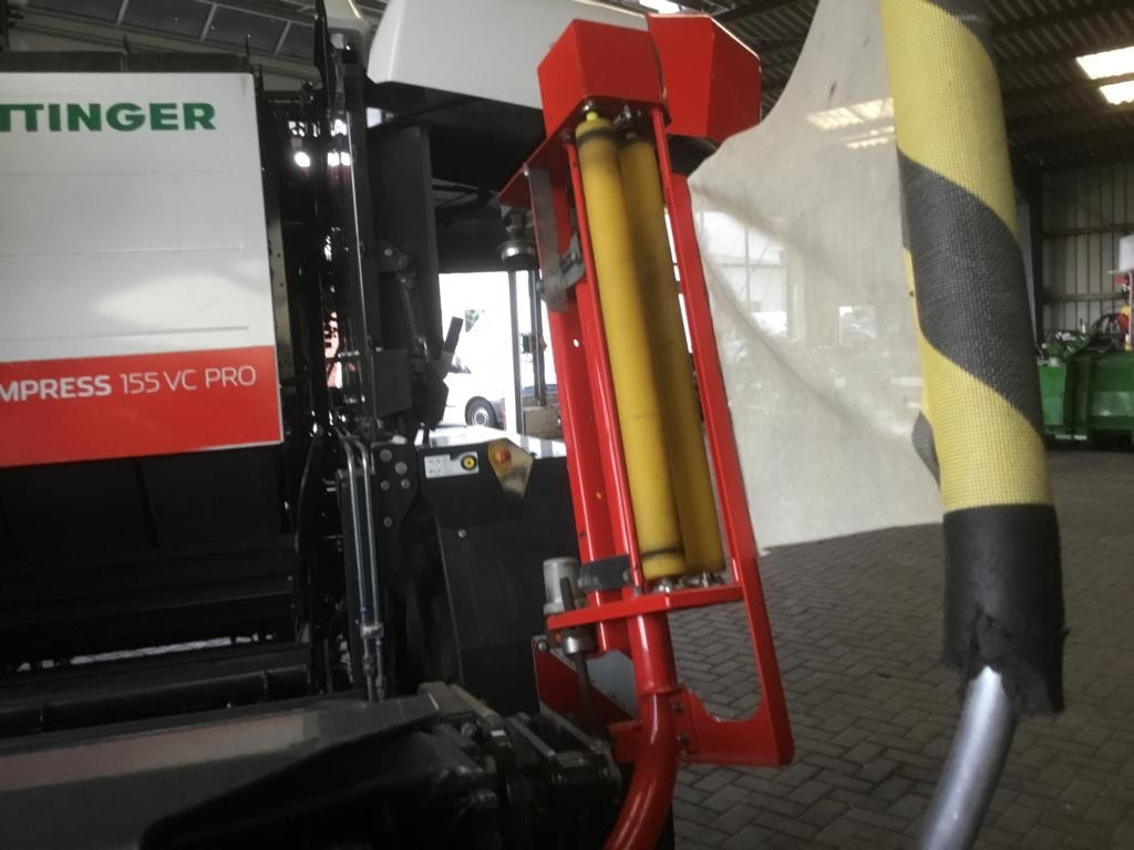 Pöttinger IMPRESS 155 VC PRO - Oprema za prevrtanje i razlaganje: slika 4 Pöttinger IMPRESS 155 VC PRO - Oprema za prevrtanje i razlaganje: slika 4