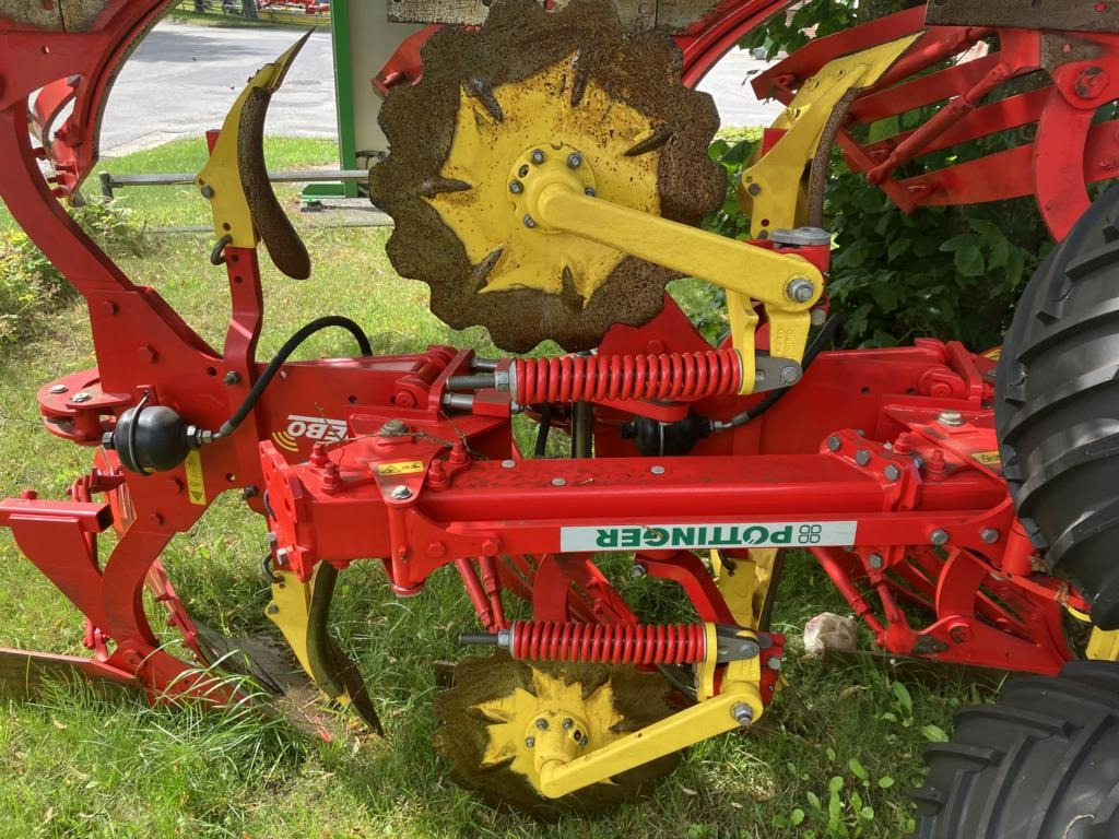 Pöttinger SERVO 35 S-5 PLUSNOVA - Plug: slika 4 Pöttinger SERVO 35 S-5 PLUSNOVA - Plug: slika 4