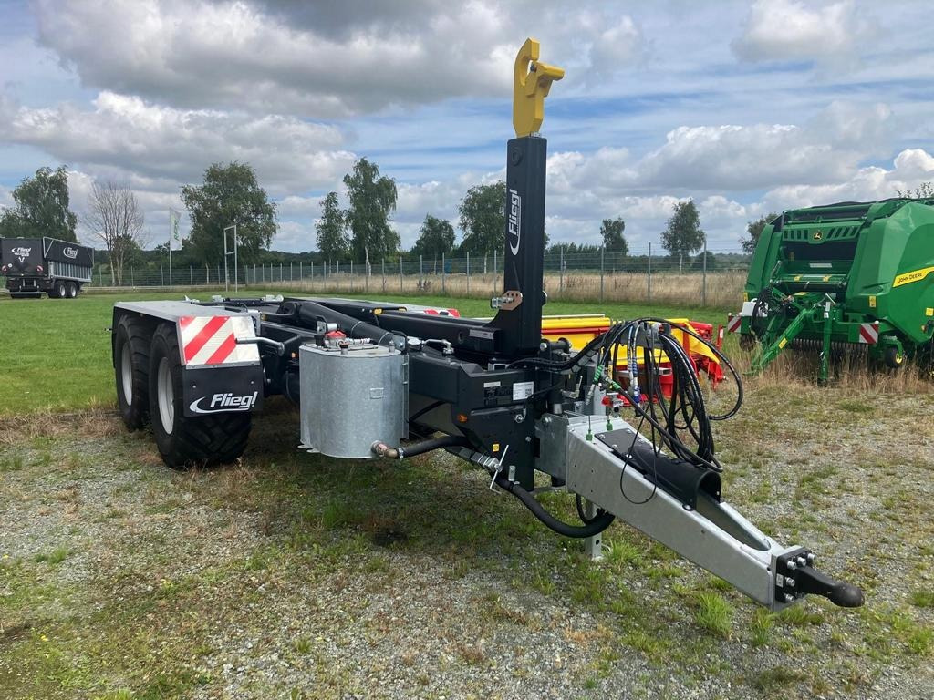 Fliegl HKL 22 - Prikolica: slika 1 Fliegl HKL 22 - Prikolica: slika 1