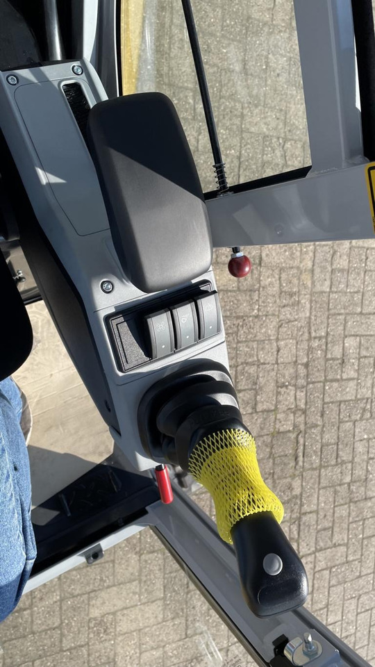 Wacker ET 16 - Mini bager: slika 3 Wacker ET 16 - Mini bager: slika 3