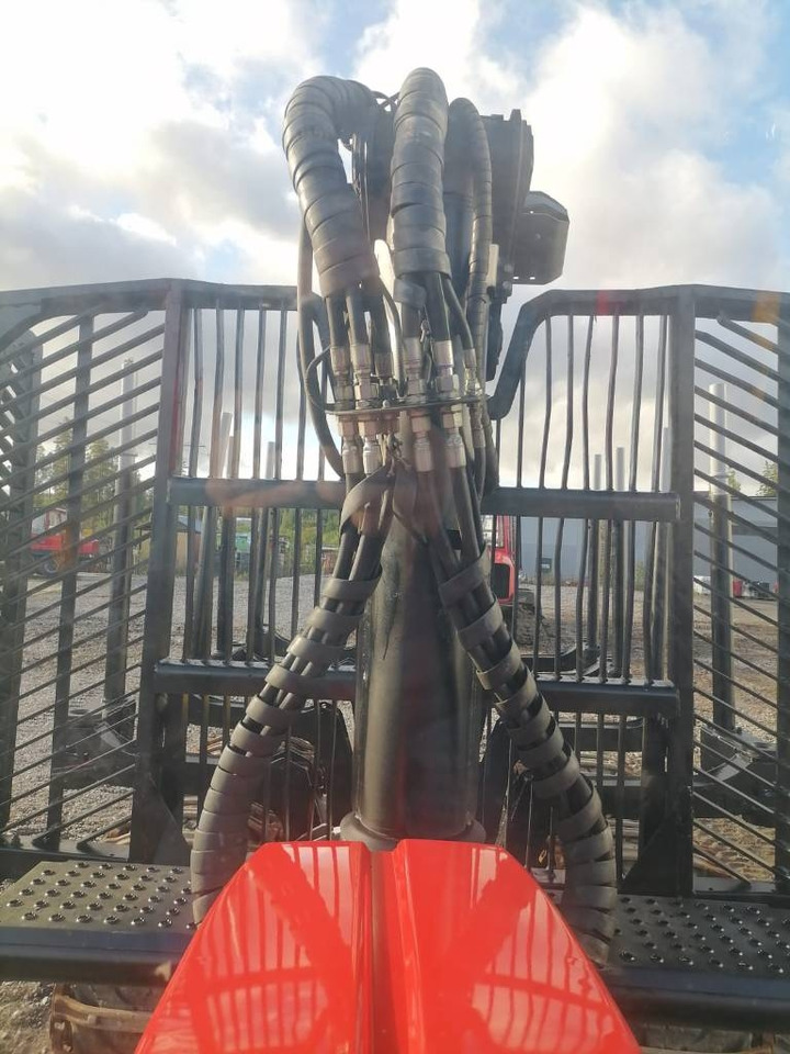 Komatsu 875 - Prevoznik: slika 3 Komatsu 875 - Prevoznik: slika 3