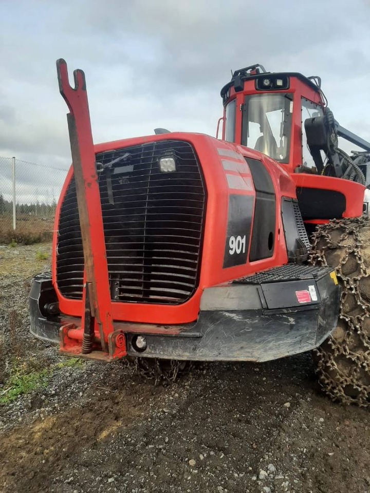 Komatsu 901 - Kombajn za šumarstvo: slika 2 Komatsu 901 - Kombajn za šumarstvo: slika 2