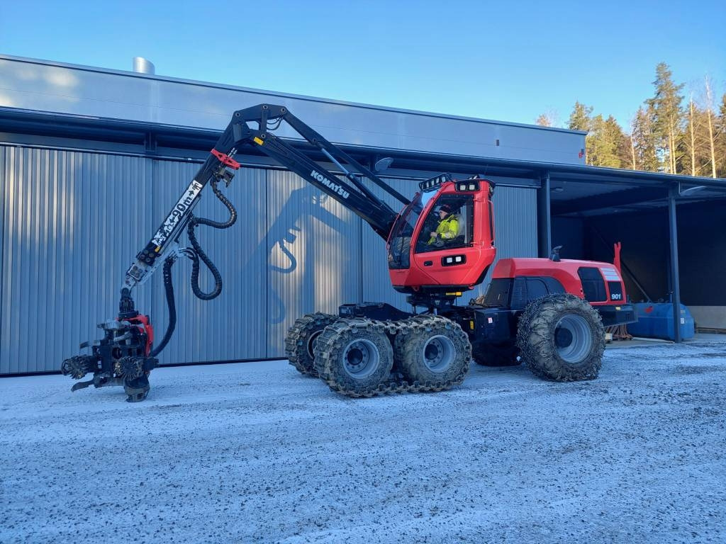 Komatsu 901 - Kombajn za šumarstvo: slika 3 Komatsu 901 - Kombajn za šumarstvo: slika 3