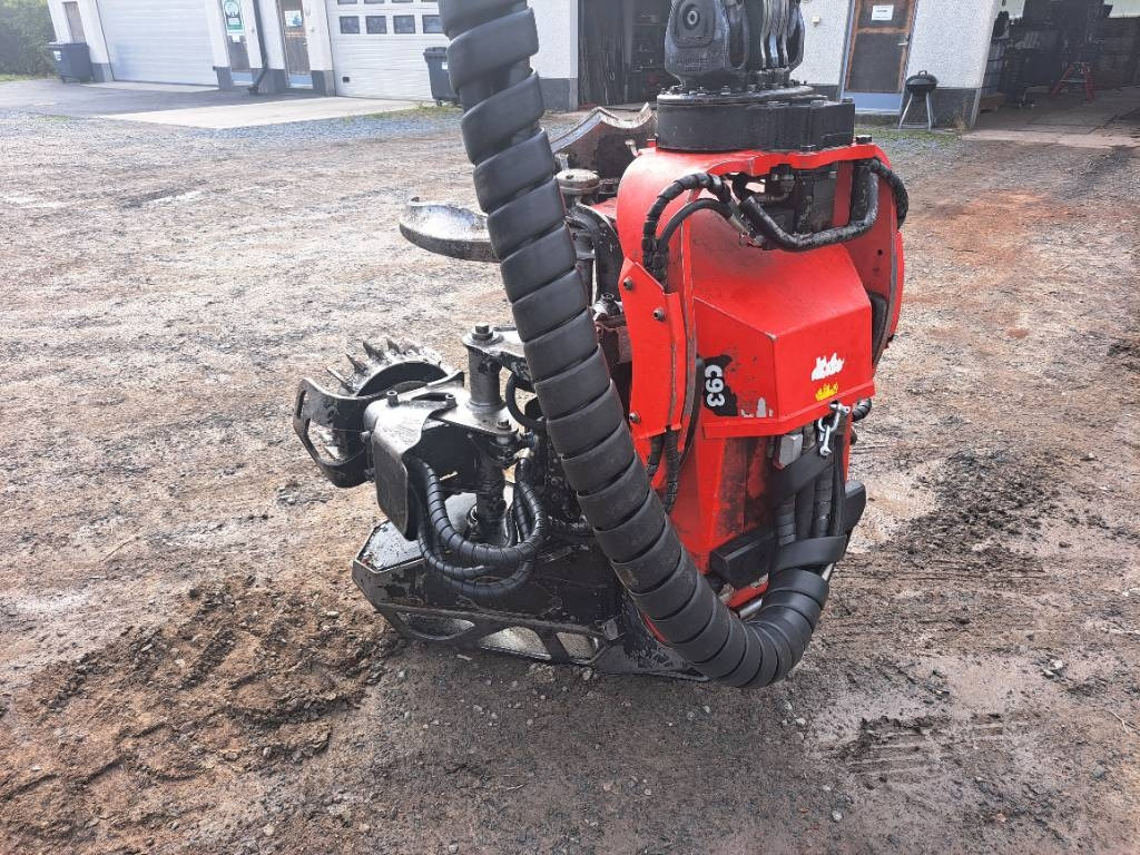 Kombajn za šumarstvo Komatsu 901 XC: slika 11