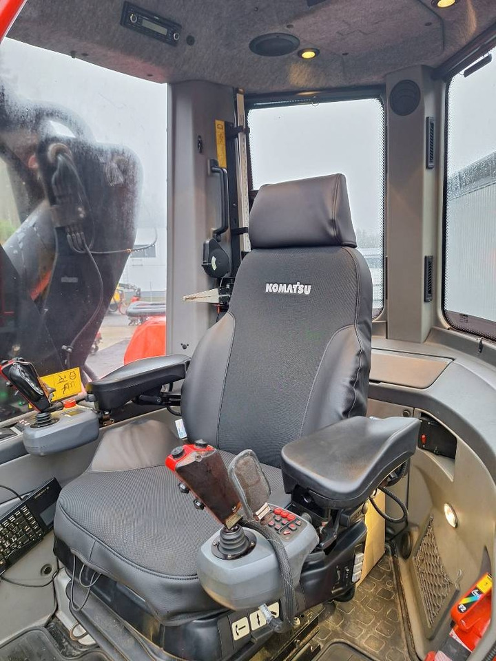 Komatsu 901 XC - Kombajn za šumarstvo: slika 5 Komatsu 901 XC - Kombajn za šumarstvo: slika 5