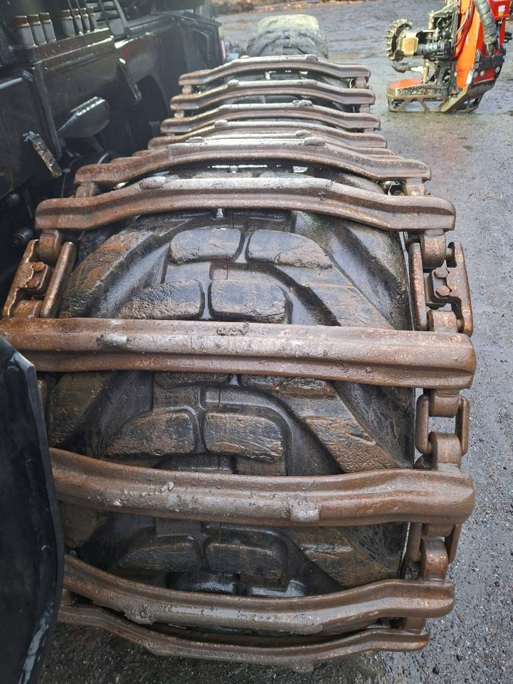 Kombajn za šumarstvo Komatsu 901 XC: slika 14