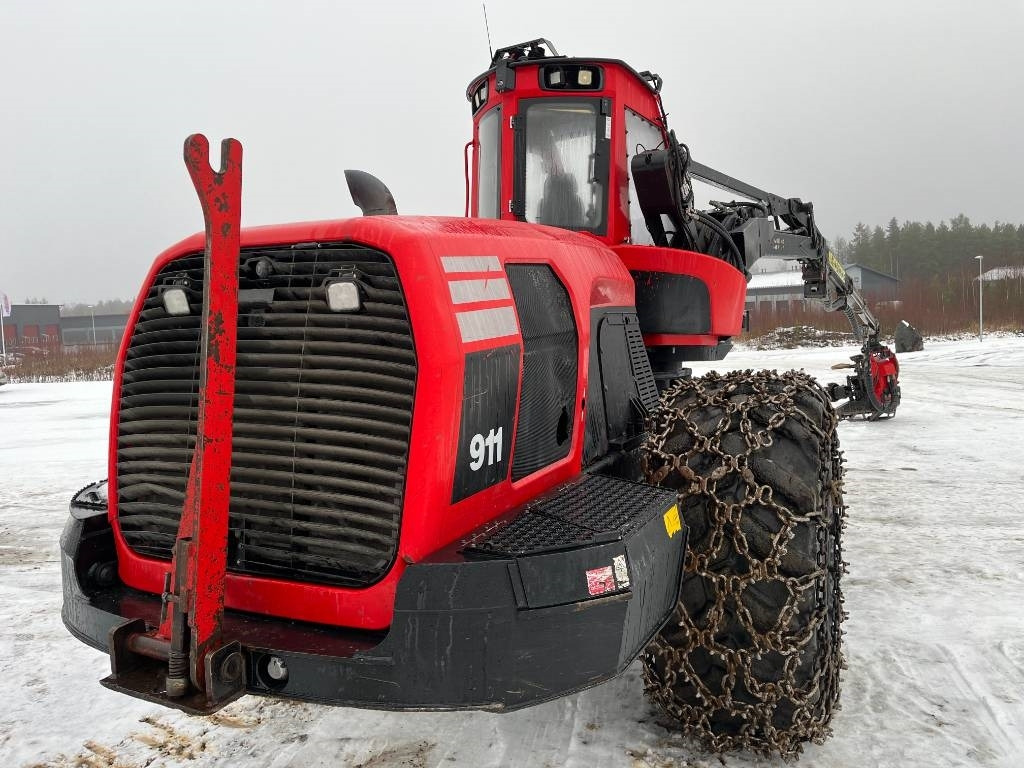 Kombajn za šumarstvo Komatsu 911.6: slika 11