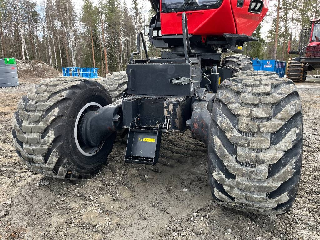 Komatsu 911.7 - Kombajn za šumarstvo: slika 4 Komatsu 911.7 - Kombajn za šumarstvo: slika 4