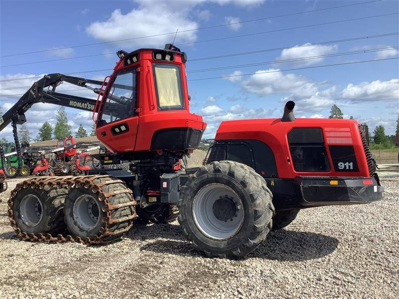 Komatsu 911 - Kombajn za šumarstvo: slika 1 Komatsu 911 - Kombajn za šumarstvo: slika 1