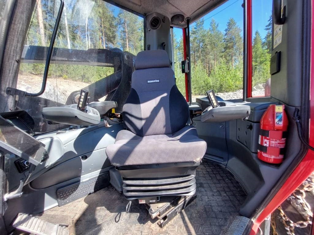 Kombajn za šumarstvo Komatsu 931.1: slika 16