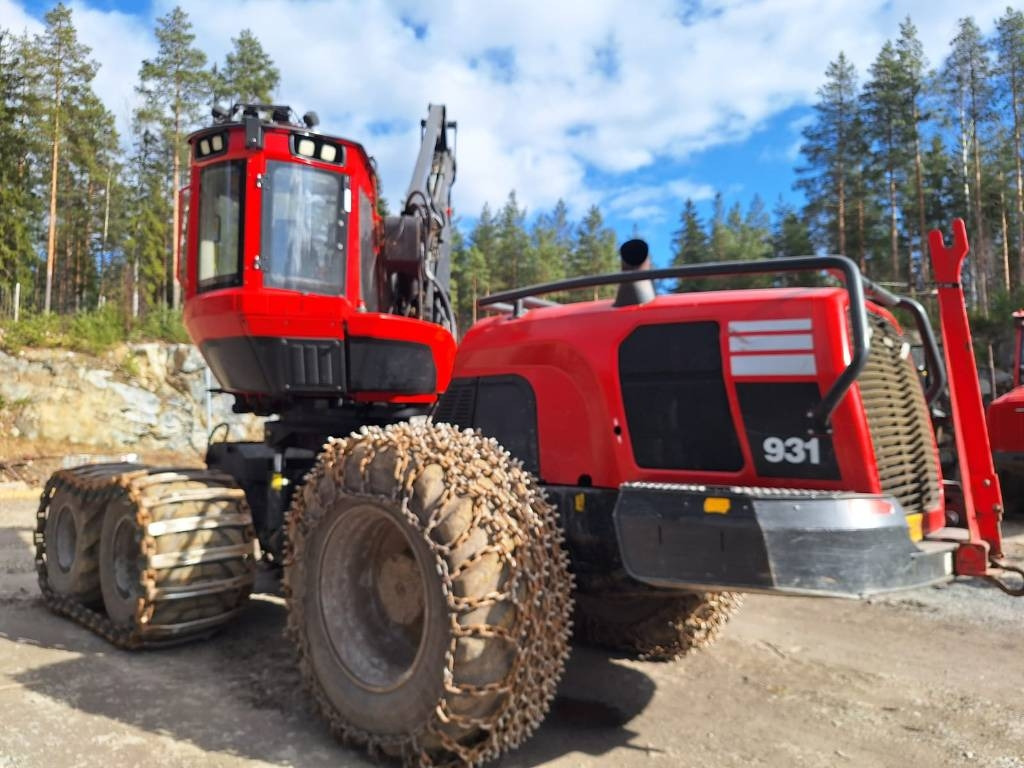 Komatsu 931 - Kombajn za šumarstvo: slika 1 Komatsu 931 - Kombajn za šumarstvo: slika 1