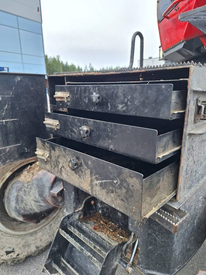 Komatsu 931 XC - Kombajn za šumarstvo: slika 5 Komatsu 931 XC - Kombajn za šumarstvo: slika 5