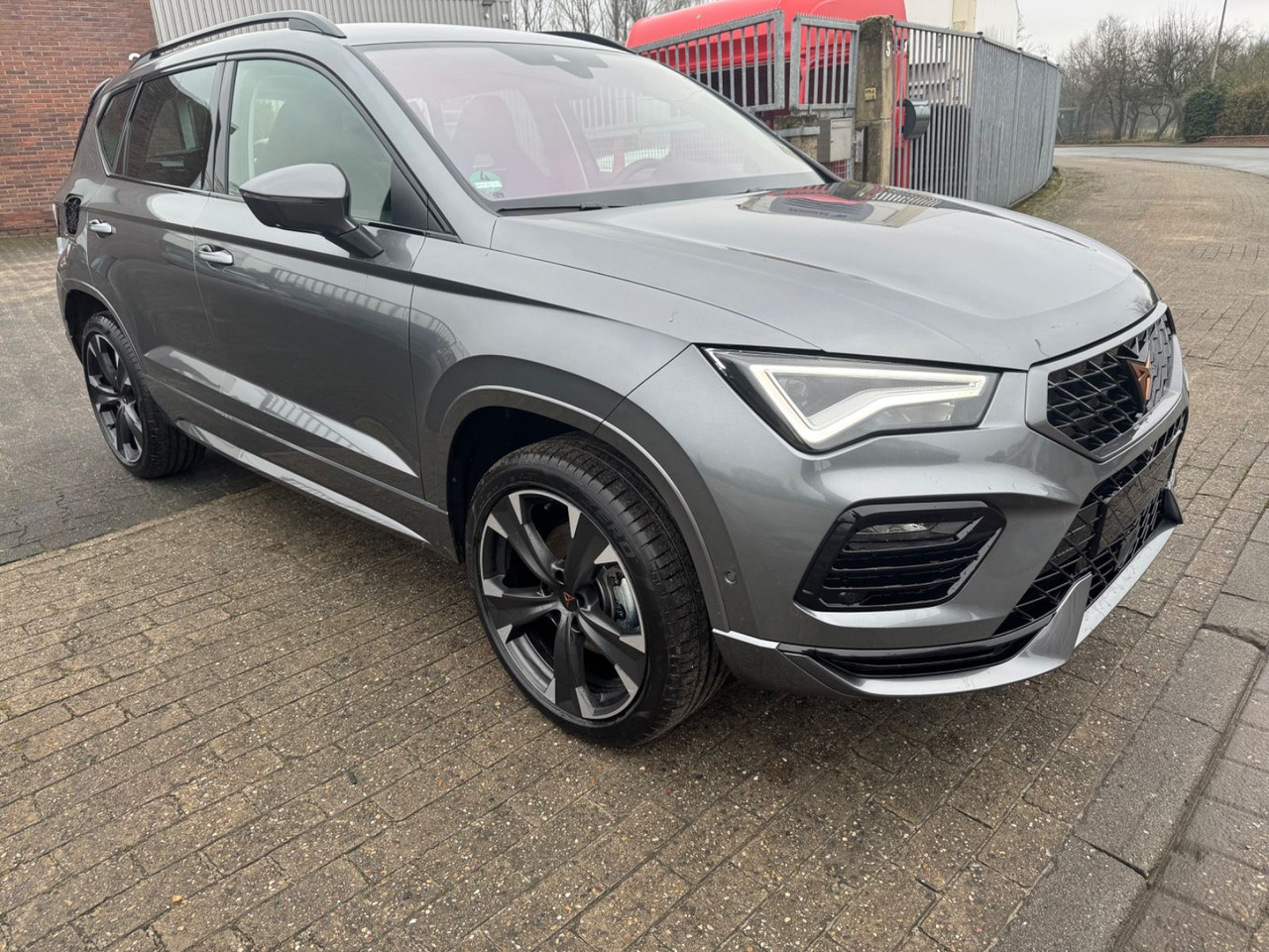 Cupra CUPRA Cupra Ateca 2.0 TSI 140kW 4X4 AUT 2.200KM Cupra CUPRA Cupra Ateca 2.0 TSI 140kW 4X4 AUT 2.200KM - SUVSUV: slika 1 Cupra CUPRA Cupra Ateca 2.0 TSI 140kW 4X4 AUT 2.200KM Cupra CUPRA Cupra Ateca 2.0 TSI 140kW 4X4 AUT 2.200KM - SUVSUV: slika 1
