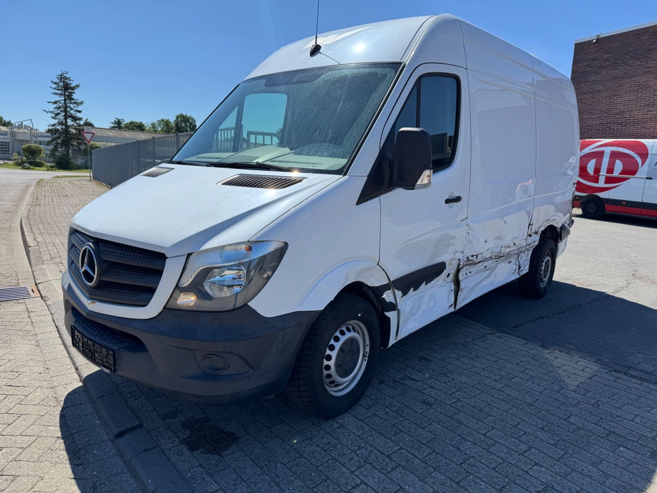Mercedes-Benz Sprinter 316 CDI KASTEN L+H 107.000KM AHK 3,5T - Furgon: slika 1 Mercedes-Benz Sprinter 316 CDI KASTEN L+H 107.000KM AHK 3,5T - Furgon: slika 1