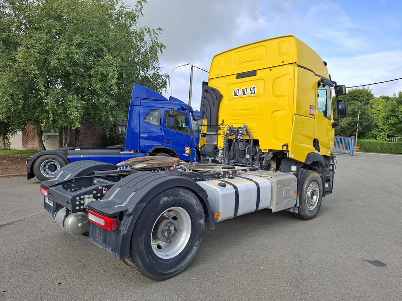 Renault C Cab 2.5 - Tegljač: slika 3 Renault C Cab 2.5 - Tegljač: slika 3
