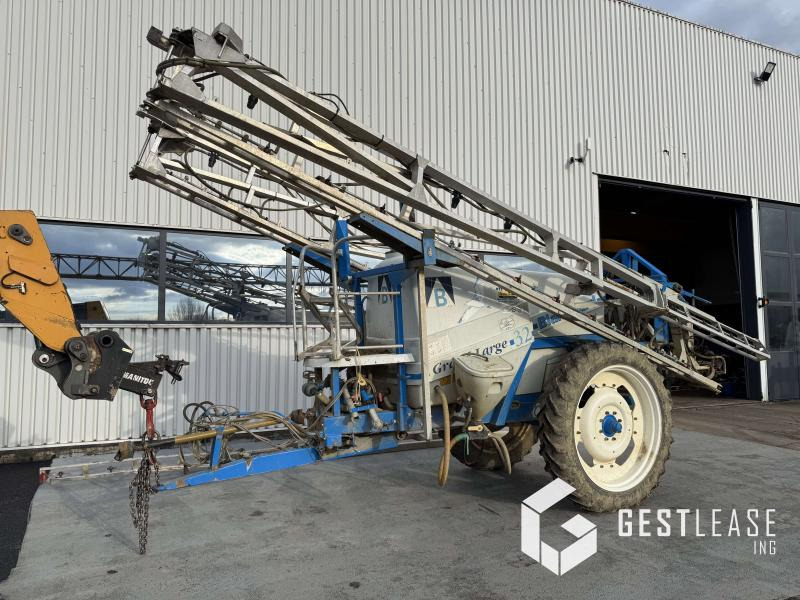 BLANCHARD GRAND LARGE PC - Vučena prskalica: slika 1 BLANCHARD GRAND LARGE PC - Vučena prskalica: slika 1