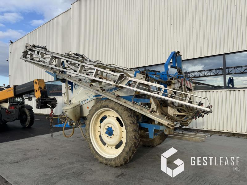 BLANCHARD GRAND LARGE PC - Vučena prskalica: slika 2 BLANCHARD GRAND LARGE PC - Vučena prskalica: slika 2