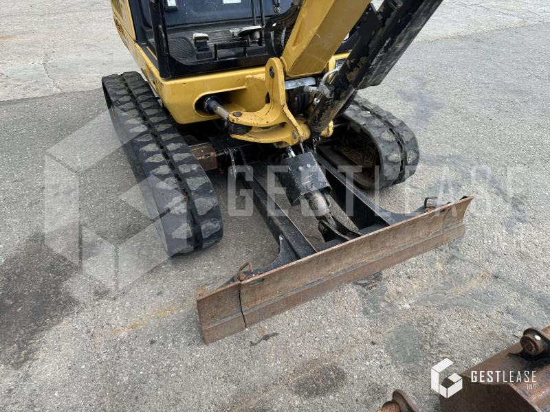 Mini bager Caterpillar 301.7D: slika 6