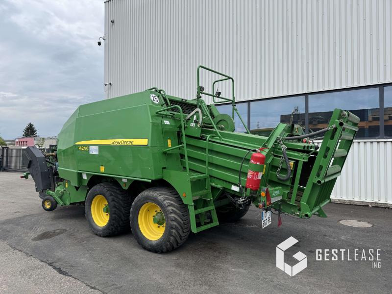 John Deere 1424H - Balirka za kockaste bale: slika 2 John Deere 1424H - Balirka za kockaste bale: slika 2
