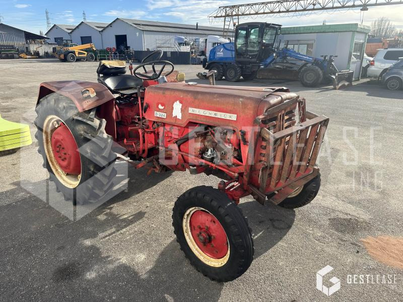 Mc Cormick D326 - Traktor: slika 4 Mc Cormick D326 - Traktor: slika 4