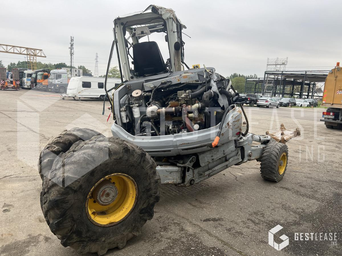 Menzi-Muck M220 - Pauk bager: slika 2 Menzi-Muck M220 - Pauk bager: slika 2