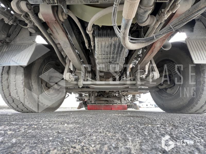 Autočistilica Mercedes AXOR 1833: slika 20