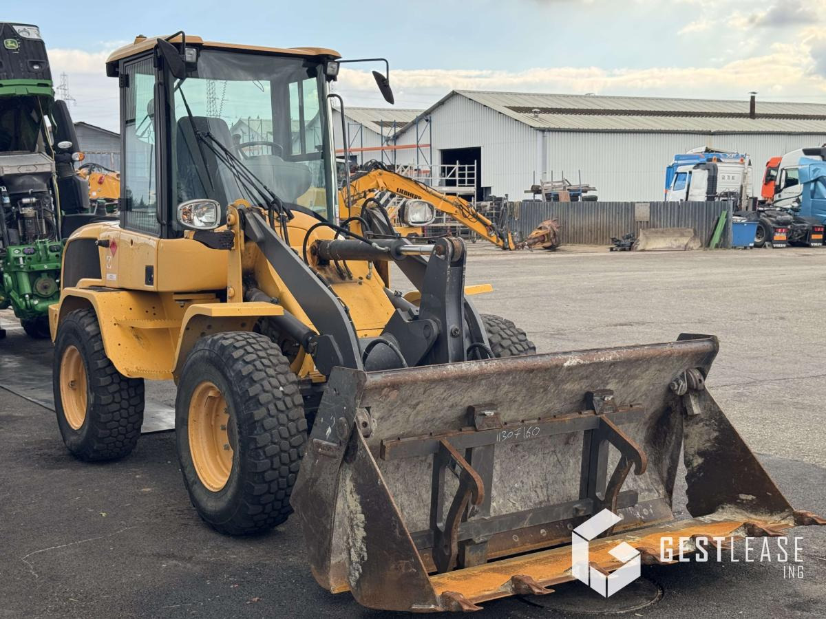 Volvo L30G - Utovarivač točkaš: slika 4 Volvo L30G - Utovarivač točkaš: slika 4