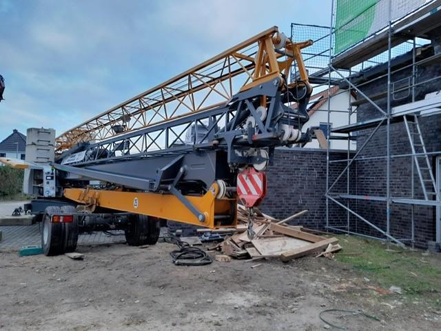 Liebherr L1-24 - Toranjski kran: slika 1 Liebherr L1-24 - Toranjski kran: slika 1