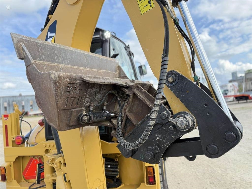 Bager utovarivač CAT 434 E: slika 10
