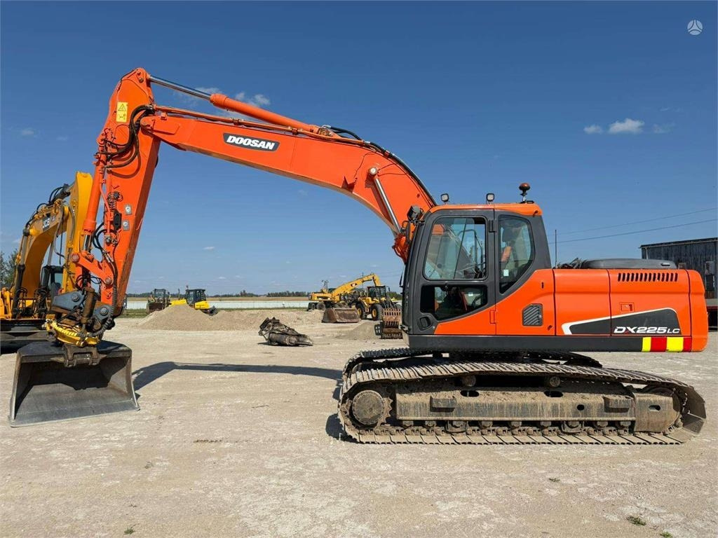 Doosan DX 225 LC ENGCON ROTOTILT TOP - Bager guseničar: slika 2 Doosan DX 225 LC ENGCON ROTOTILT TOP - Bager guseničar: slika 2