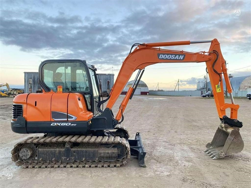 Doosan DX 60 C - Mini bager: slika 5 Doosan DX 60 C - Mini bager: slika 5