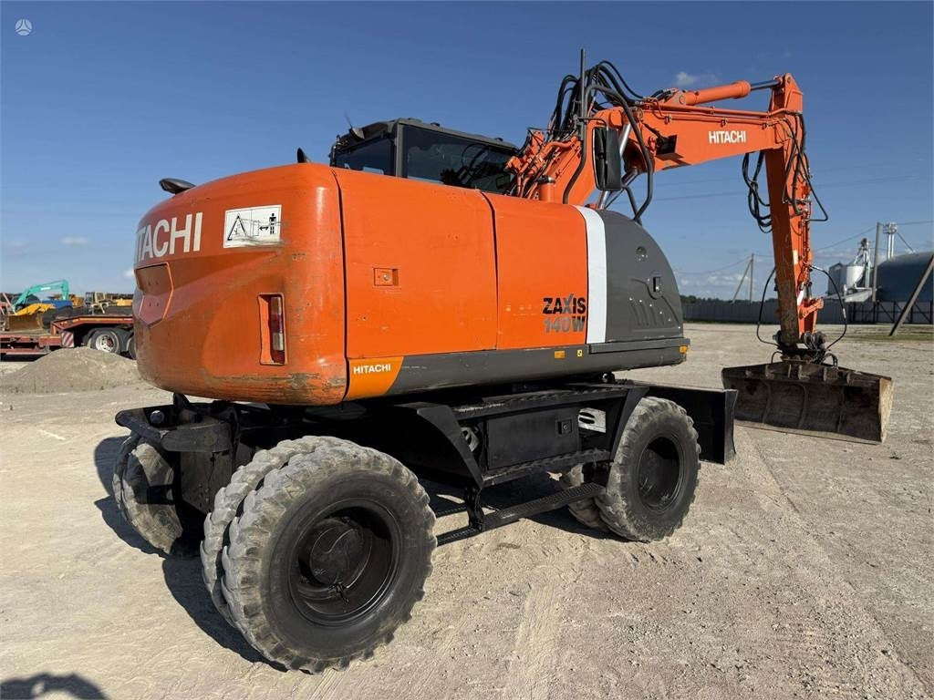 Hitachi ZX 140 W - Bager točkaš: slika 4 Hitachi ZX 140 W - Bager točkaš: slika 4