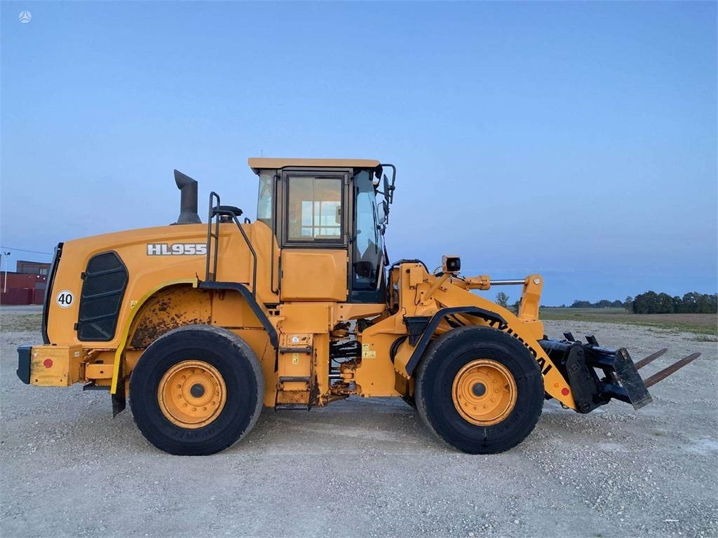 Hyundai HL 955 , hydro forks, coupler - Utovarivač točkaš: slika 5 Hyundai HL 955 , hydro forks, coupler - Utovarivač točkaš: slika 5