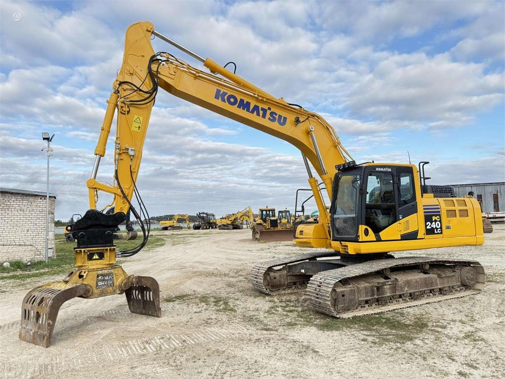 Komatsu PC 240 LC-11 - Bager guseničar: slika 1 Komatsu PC 240 LC-11 - Bager guseničar: slika 1