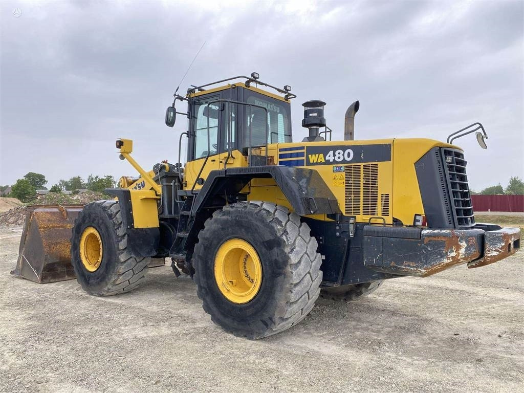 Utovarivač točkaš Komatsu WA 480-6: slika 6
