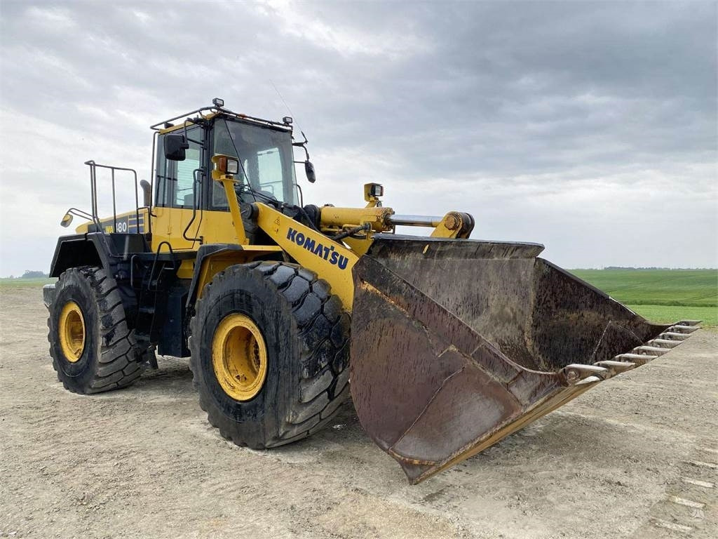 Utovarivač točkaš Komatsu WA 480-6: slika 11