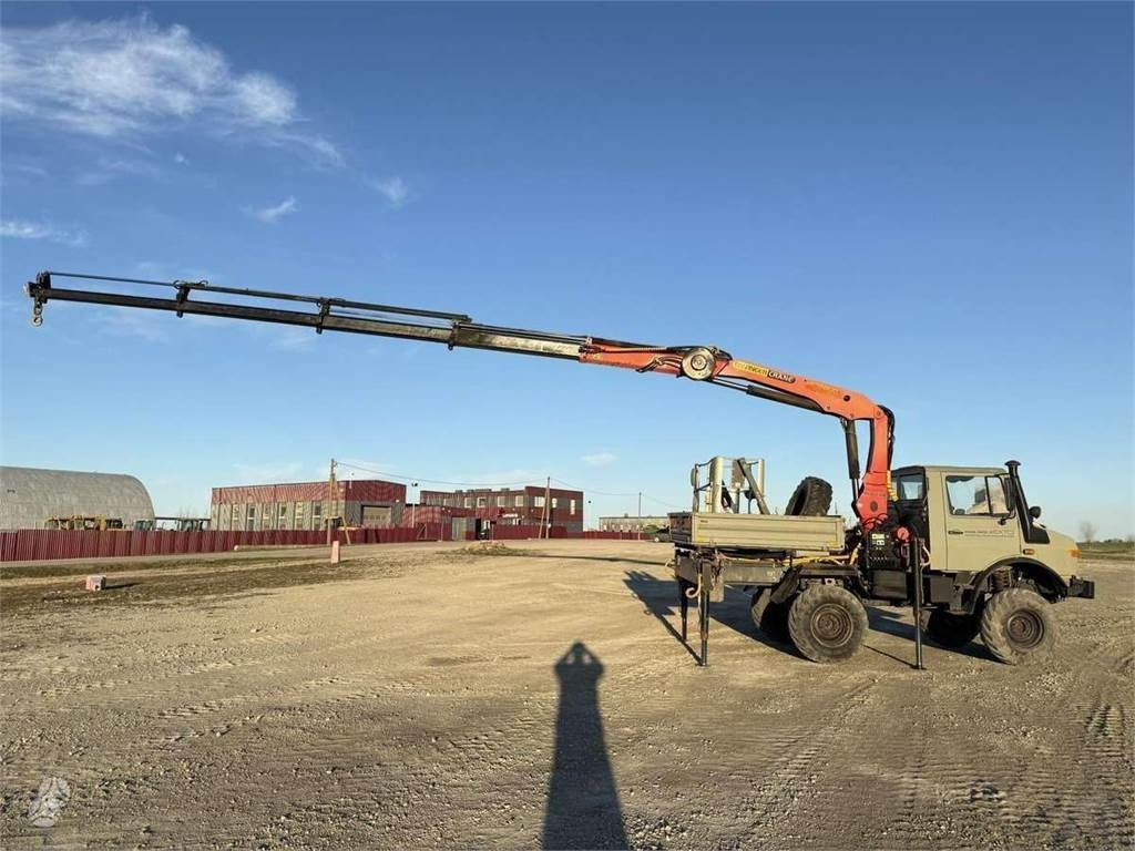 Mercedes-Benz Unimog Palfinger PK 12000 18 m 6.8 t Radio - Kamion sa dizalicom: slika 1 Mercedes-Benz Unimog Palfinger PK 12000 18 m 6.8 t Radio - Kamion sa dizalicom: slika 1