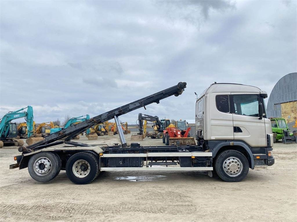 Scania 124 G 400 , manual pump - Kamion sa hidrauličnom kukom: slika 2 Scania 124 G 400 , manual pump - Kamion sa hidrauličnom kukom: slika 2