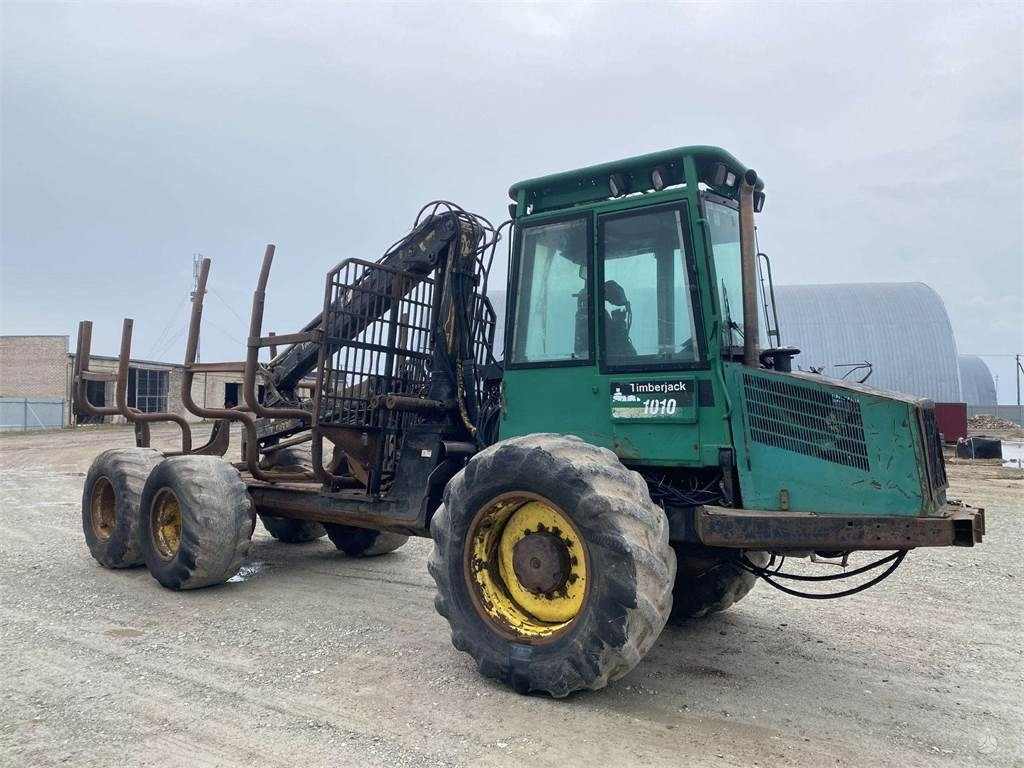 Timberjack 1010 DALIMIS FOR SPARE PARTS O - Prevoznik: slika 1 Timberjack 1010 DALIMIS FOR SPARE PARTS O - Prevoznik: slika 1