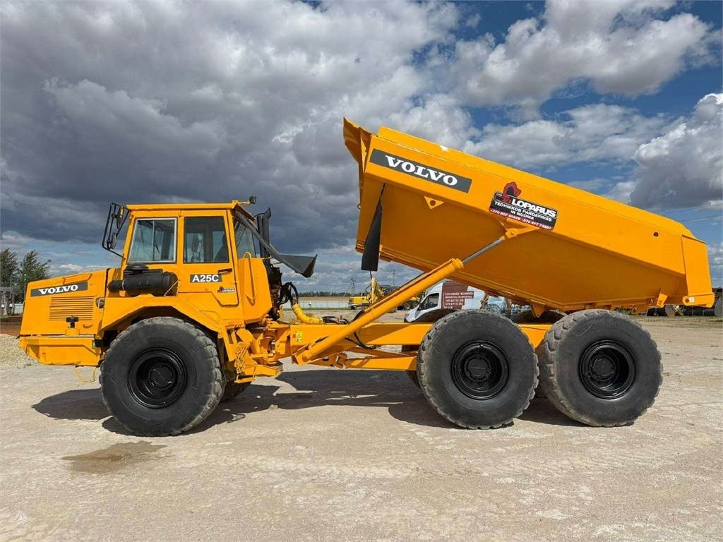 Volvo A25C - Zglobni kiper: slika 5 Volvo A25C - Zglobni kiper: slika 5
