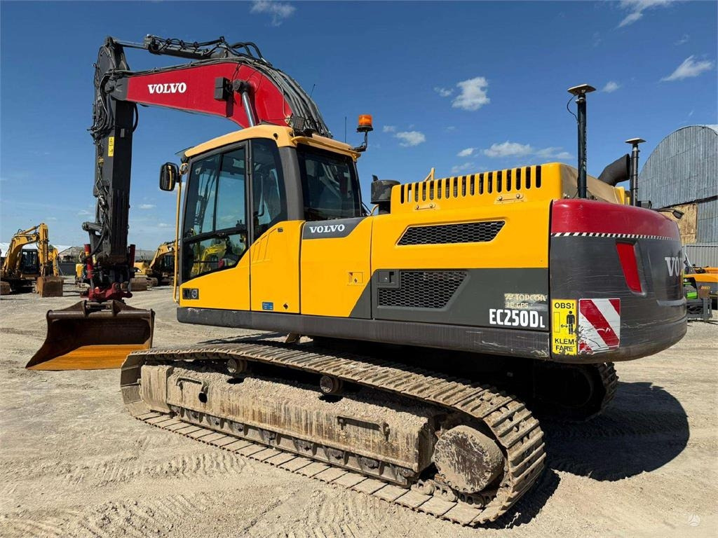 Volvo EC 250 DL 3D LEICA + ROTOTILT - Bager guseničar: slika 2 Volvo EC 250 DL 3D LEICA + ROTOTILT - Bager guseničar: slika 2