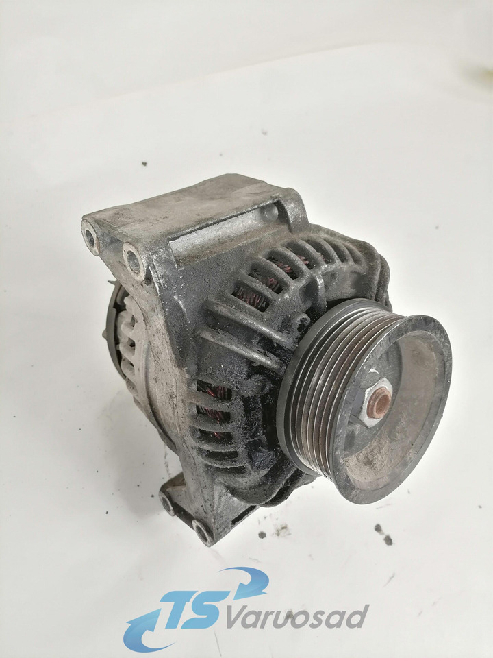 DAF Alternator 0124555117 - Alternator za Kamion: slika 1 DAF Alternator 0124555117 - Alternator za Kamion: slika 1