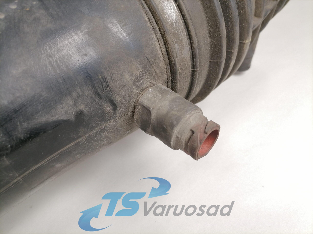 MAN Air intake 81082010404 - Sistem za usis vazduha za Kamion: slika 2 MAN Air intake 81082010404 - Sistem za usis vazduha za Kamion: slika 2